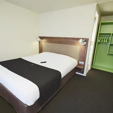 Campanile Sud - Chr Hotell Lille