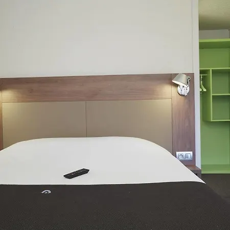 Hotell Campanile Sud - Chr