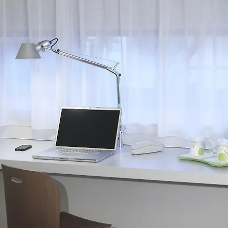 Campanile Sud - Chr Hotel Lille