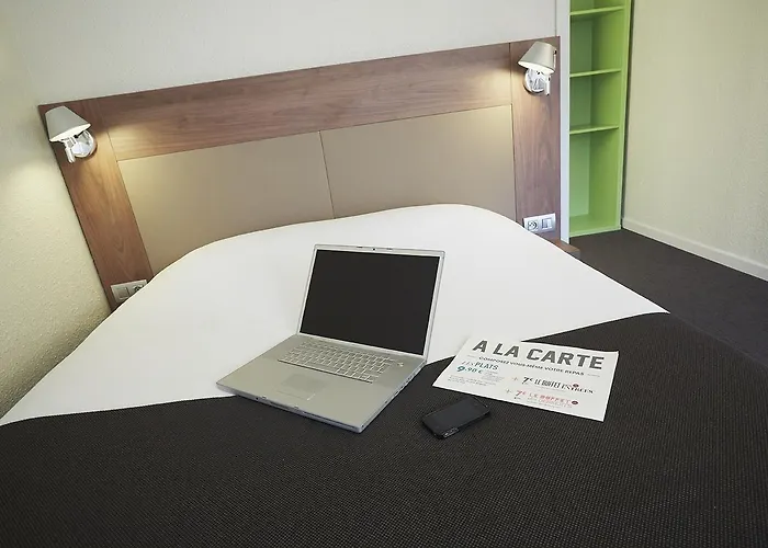 Campanile Sud - Chr Hotel Lilla