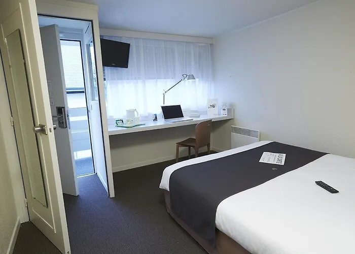 Campanile Sud - Chr 3* Lille