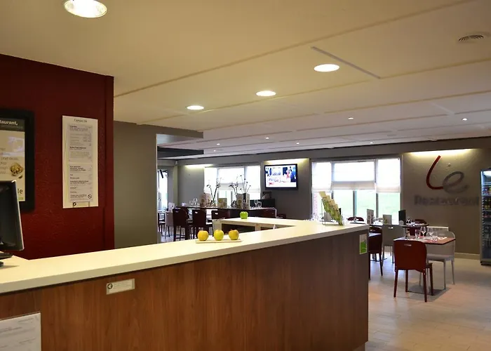 Hotell Campanile Sud - Chr