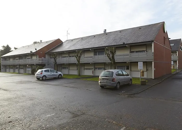 Campanile Sud - Chr Hotell Lille