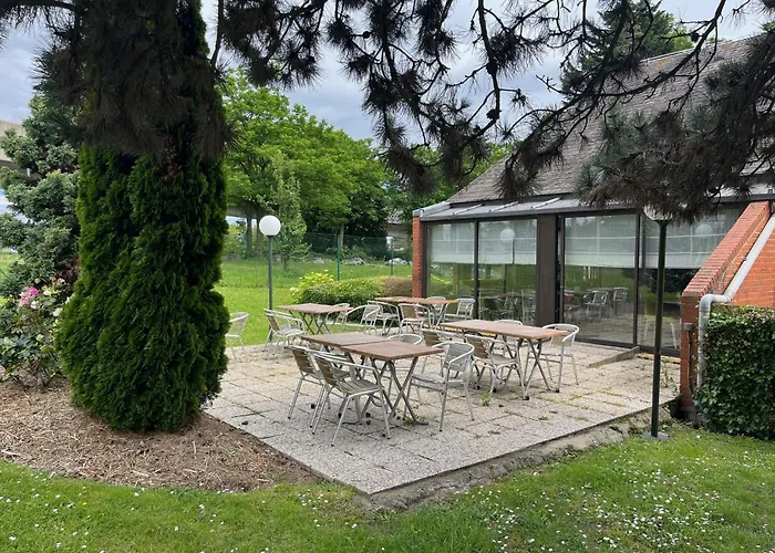 Campanile Sud - Chr 3* Lille