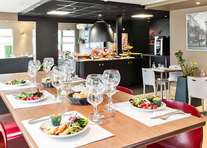 Campanile Sud - Chr Hotel Lille